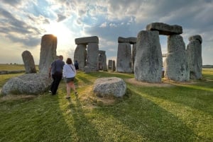 Stonehenge Private Sunset Tour with Lacock and Bath
