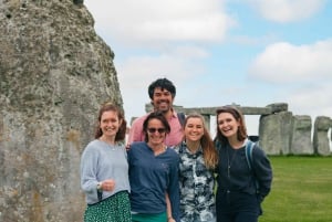 Stonehenge: Shared Half-Day Tour from Bath for 2-8 Guests