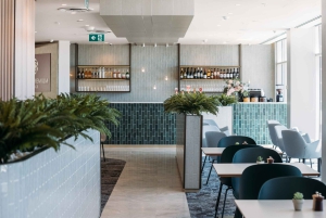 Sydney Airport (SYD): Lounge Access with Food and Drinks