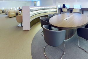 Sydney Airport (SYD): Lounge Access with Food and Drinks