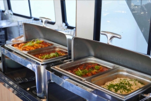 Sydney: Hafenrundfahrt mit Mittagsbuffet