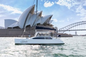 Sydney Harbour: Cruise med katamaran i solnedgangen