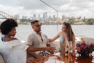 Sydney: Privat 4-timers luksusbådtur i havnen med svømning