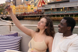 Sydney: Twilight Treasures Sunset Harbour Cruise