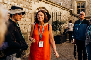 Tower of London Tour with Crown Jewels and River Cruise