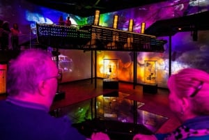 VIP Skip-the Line Titanic-museo ja viskinmaistelu kierroksella