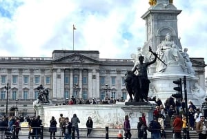 Da Westminster a Trafalgar: il tour dei punti salienti della storia di Londra
