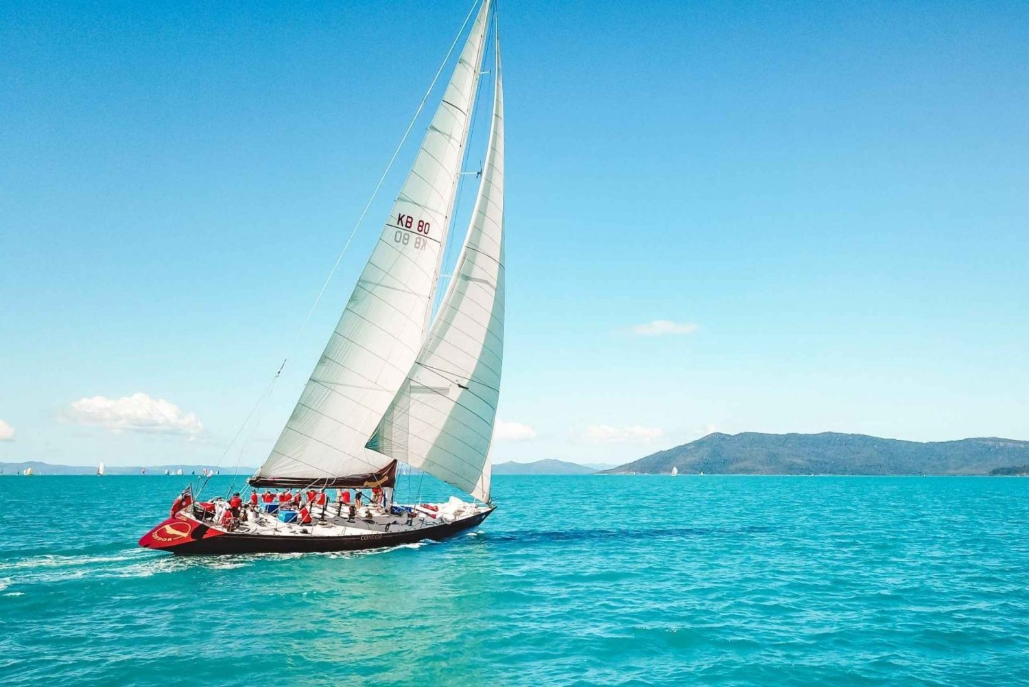 Whitsunday Islands: 2 or 3-Night Sailing Yacht Adventure