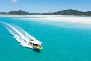 Whitsunday: Whitsunday Islands Tour with Snorkeling & Lunch