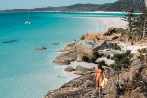 Whitsundays: 2-Day, 2-Night Maxi Yacht Sailing Adventure