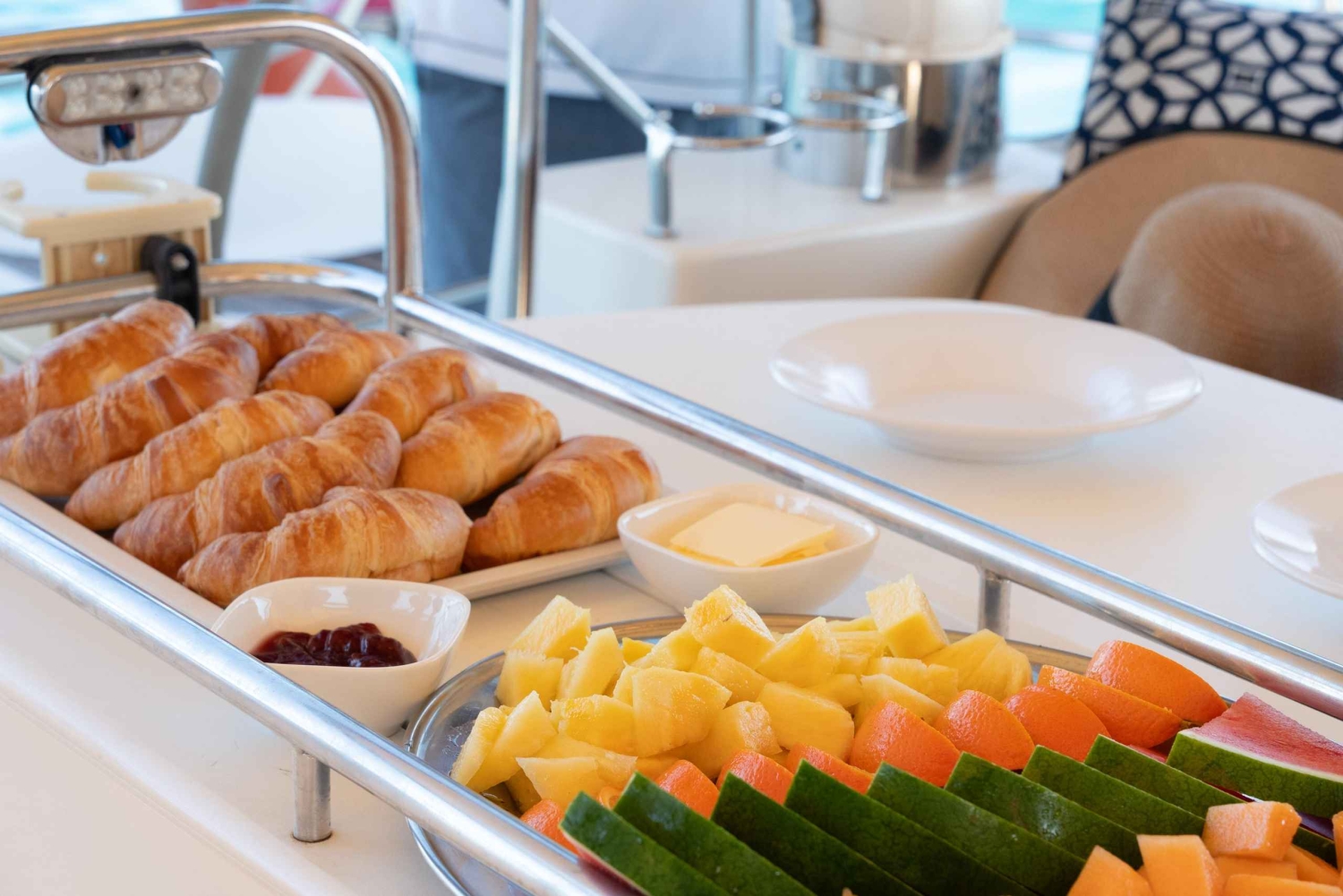 Whitsundays: Intimate Sailing Whitsundays