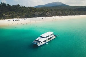 From Daydream Is.: Whitsundays & Whitehaven Half-Day Cruise