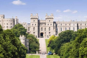 Tour privato del Castello di Windsor, Stonehenge e Bath