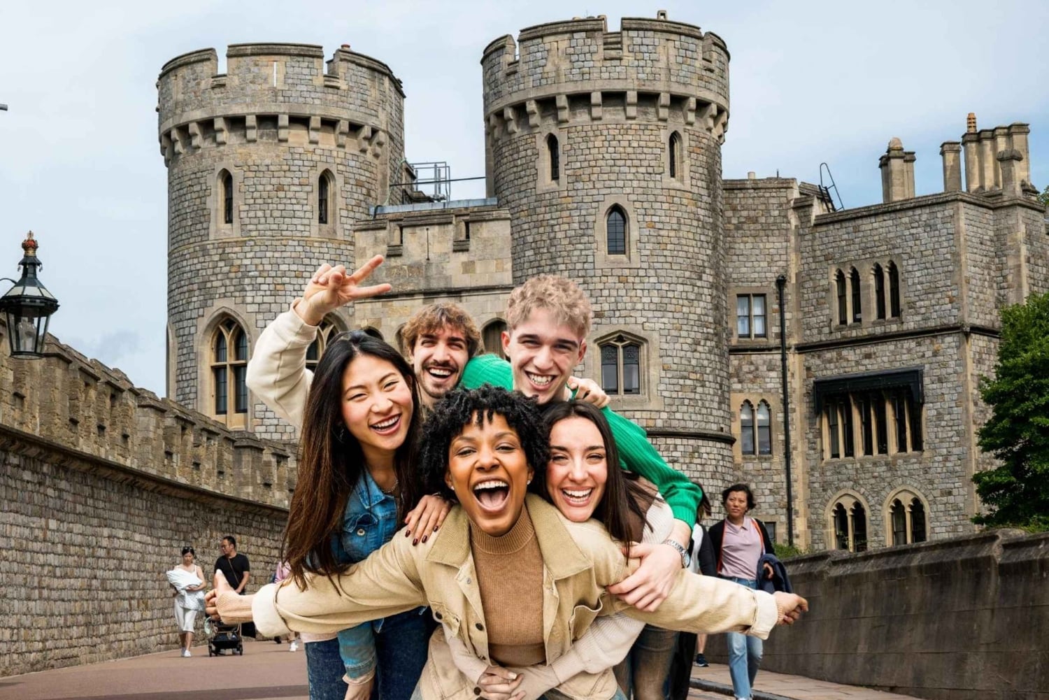 Windsor: City Walking Tour & Exploration Game