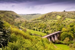 3-day Yorkshire Dales and Peak District Tour from Manchester