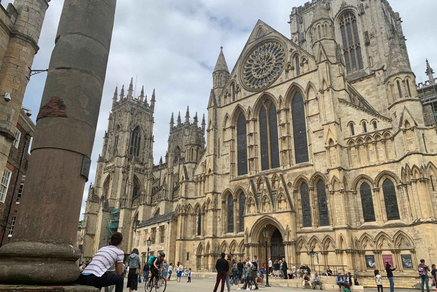 From Cambridge: Guided day tour to York