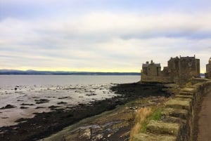 From Edinburgh: Outlander, Palaces, and Jacobites Day Trip