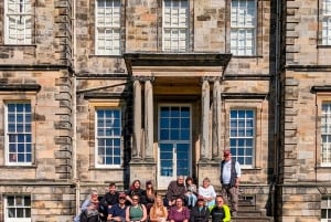 From Edinburgh: Outlander, Palaces, and Jacobites Day Trip