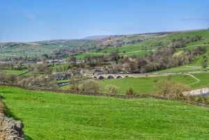 From York: Herriot and Yorkshire Dales Day Trip