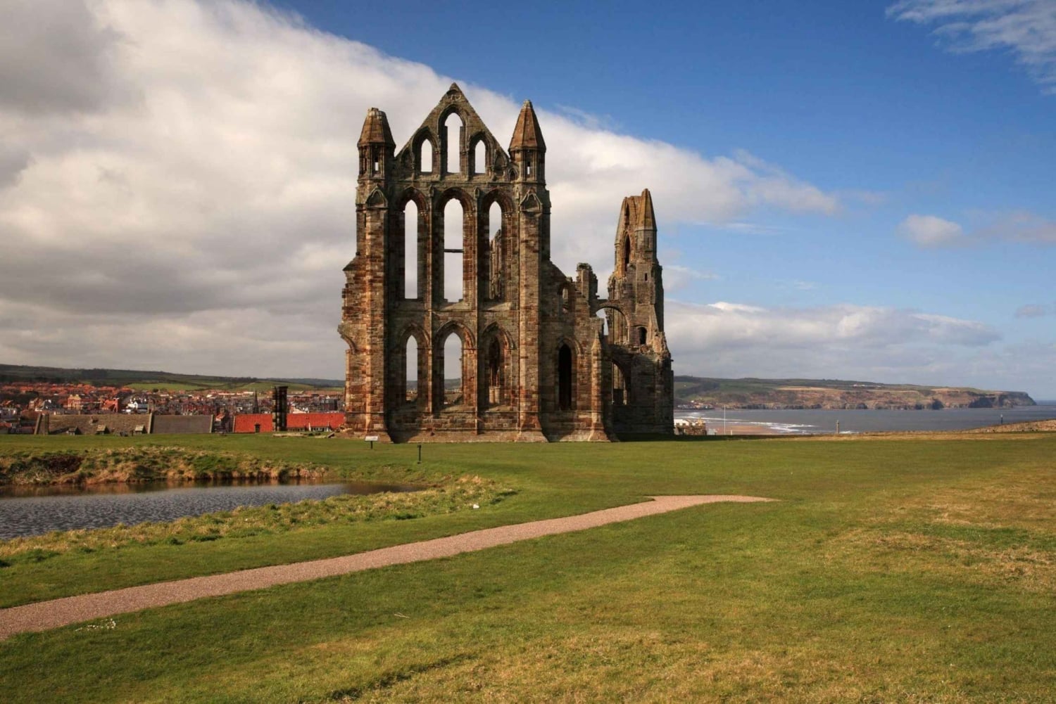 From York: Yorkshire Moors & Whitby Small-Group Day Tour