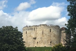 York : visite à pied sur le thème de la criminalité et des sanctions pour les groupes scolaires