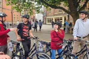 York: Guided eBike city Tour with fun historical facts