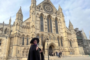 York: Las brujas y la historia Tour a pie por el casco antiguo