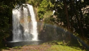 Ntumbachushi Falls (9°51'00.0'S 28°56'00.0'E)