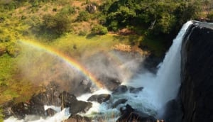Chishimba Falls (10°06'30.1'S 30°55'02.9'E)