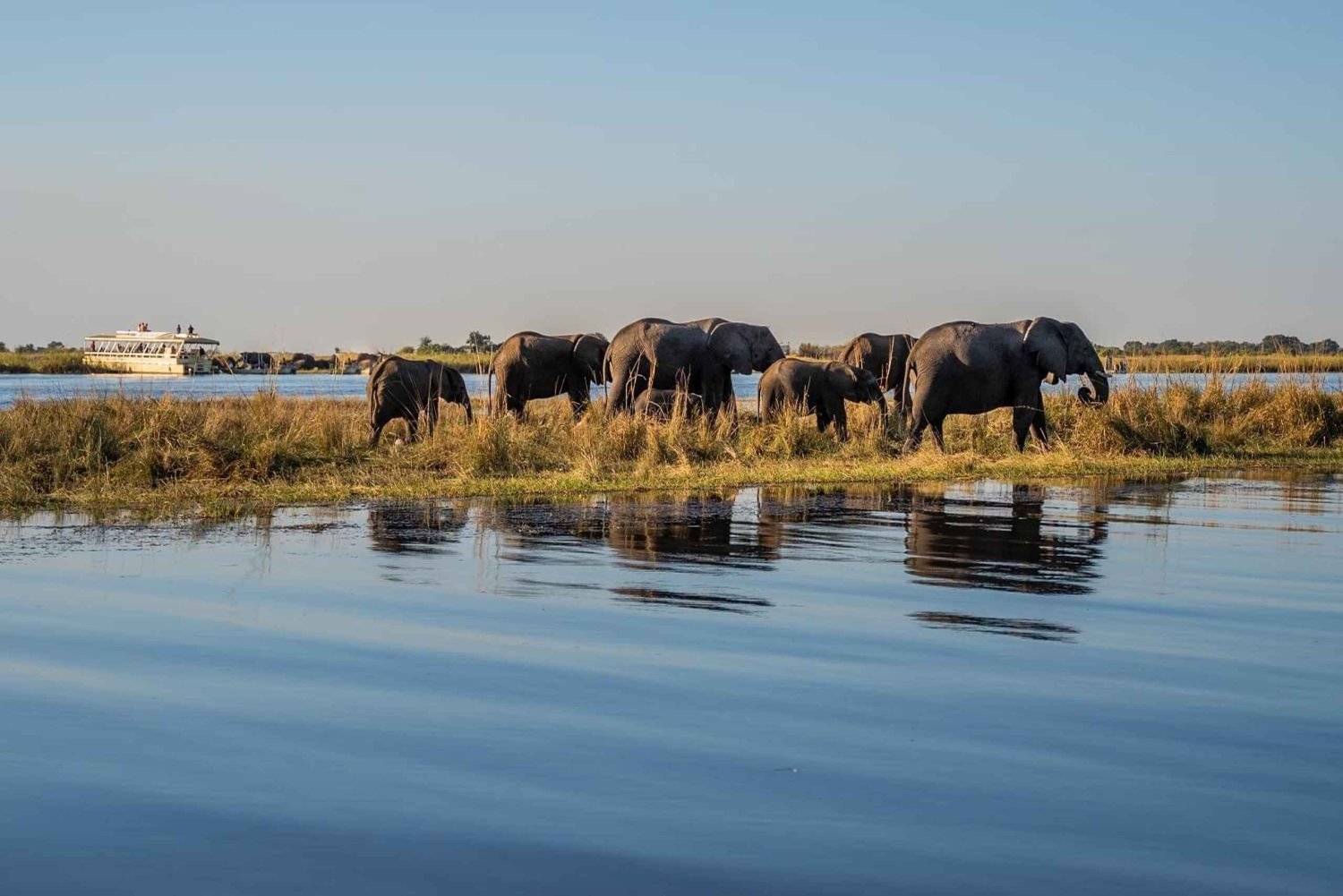 3 päivää tutustu Sambiaan, Zimbabween ja Chobe Parkiin Botswanassa.