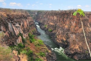 Victoria Falls: Wanderabenteuer in der Batoka-Schlucht