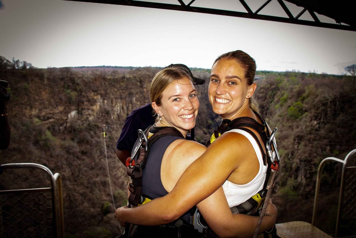 Przeżyj bungee, huśtawkę i zjeżdżalnię z mostu Victoria Falls
