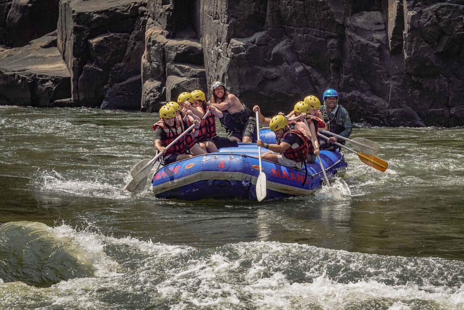 Excursão de 1 dia de rafting em águas brancas