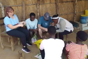Livingstone : Village africain et visite culinaire