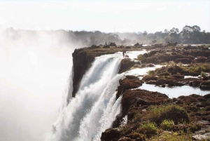 Livingstone, Zambia: Victoria Falls Guided Tour Experience