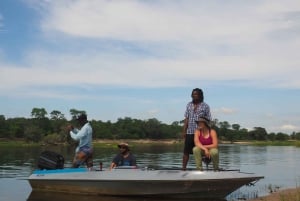 Rafting & Tiger Fishing Trip över natten - 2 Zambezi-favoriter