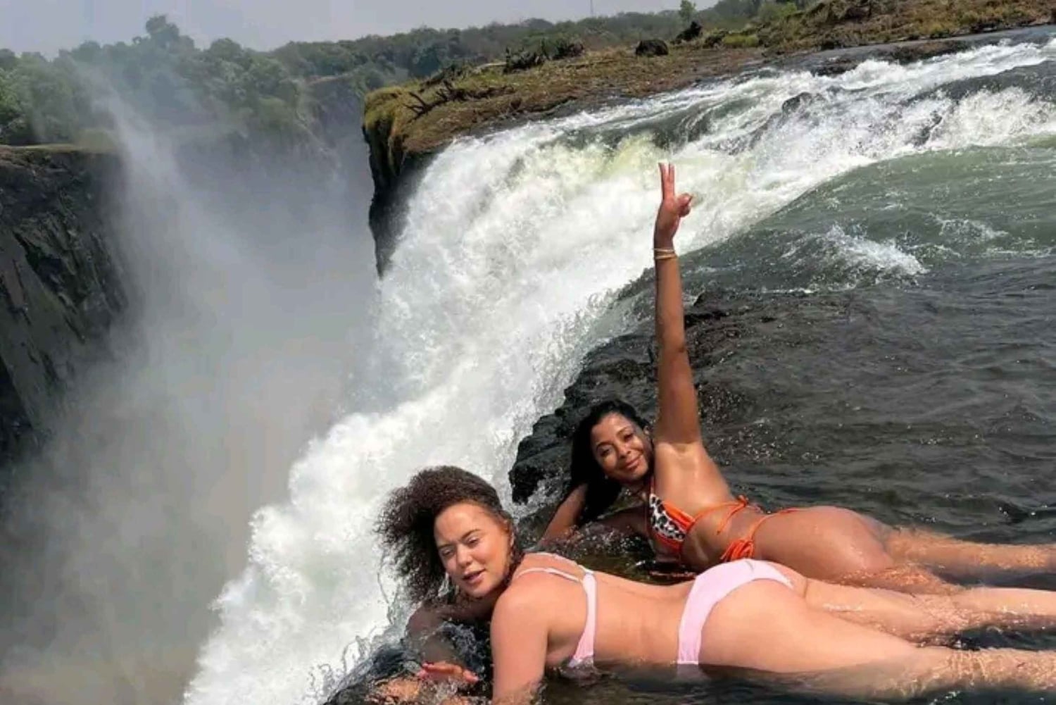 Victoria Falls: Devil’s Pool or Angel’s Pool Tour