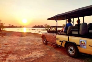 Victoria Falls: Dry Safari Game drive in National Park