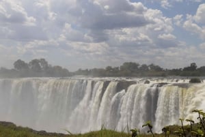Victoria Falls Dual-Side Day Trip from Kasane Zim & Zambia