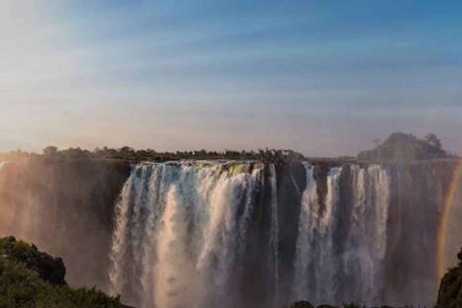 Victoria Falls: Guided Tour of Zimbabwe & Zambia Sides
