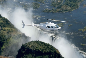 Wodospady Wiktorii: Lot helikopterem