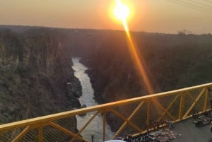 Cataratas Vitória: Excursão a pé pela ponte histórica