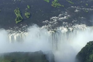 Avventura di lusso di un giorno alle Cascate Vittoria con volo in elicottero