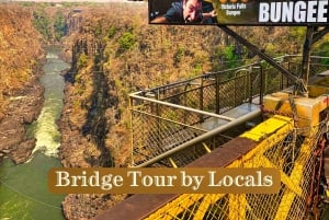 Victorian putoukset: Victoria Falls: Näkymä putouksille ja historialliselle sillalle
