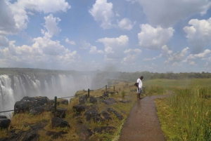 Zimbabwe og Zambia: Guidet tur til vandfaldene fra begge sider