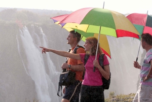 Combo guiado: Cataratas, Piscina do Diabo e Aldeia. Não percas!