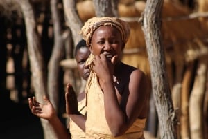 From Namibia to Zimbabwe: 15-Day Guided Lodge Tour