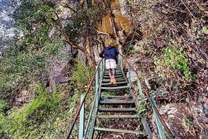 Guided Hike down the Zambezi Gorge