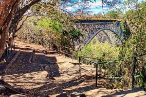 Guided Hike down the Zambezi Gorge