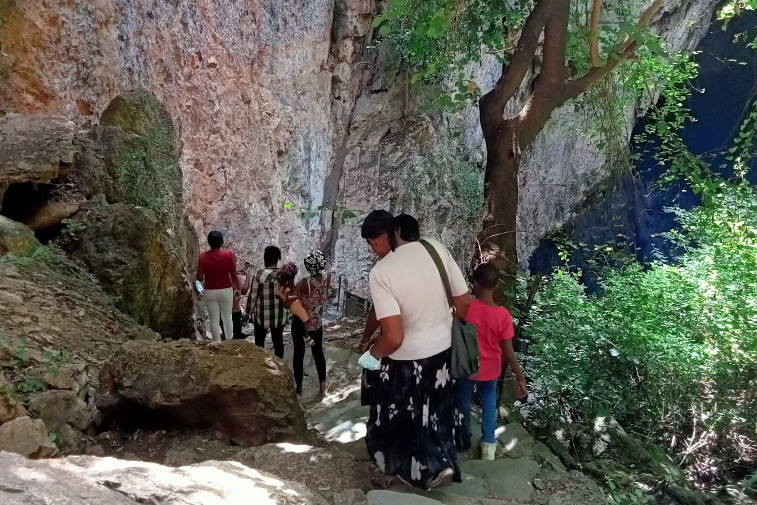 Harare: Dagstur til Chinhoyi-grottene – med forfriskning